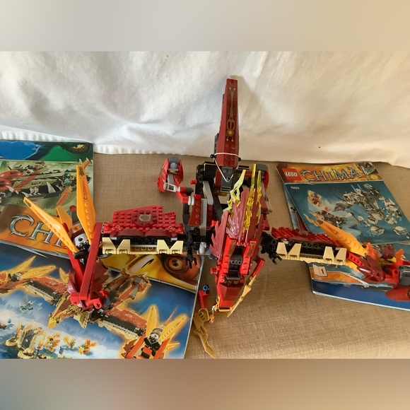 Gigantic LEGO Chima collection see pics tons of minifigures & other other brand - Picture 13 of 16